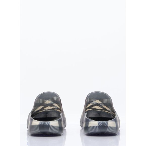 Burberry Men Check Rubber Stingray Clogs - Picture 6 of 7
